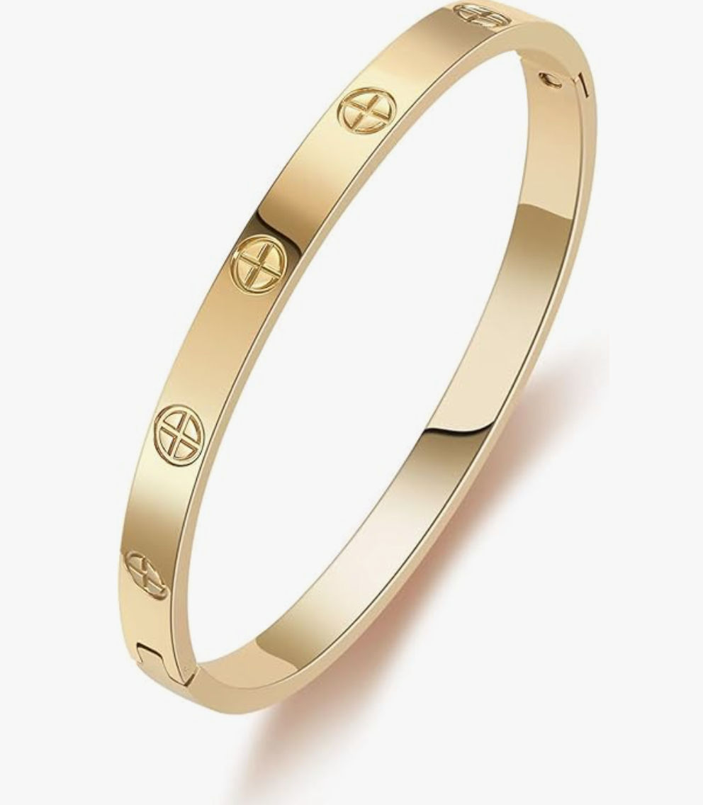 Beautiful Gold 18K Bangle