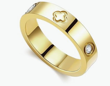 Sparkling Clover 18K Gold Ring