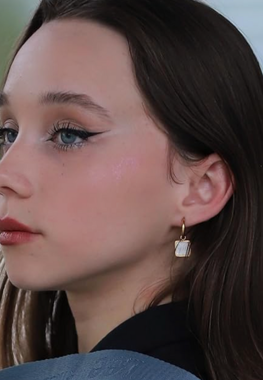 Exquisite 14K Gold Earrings